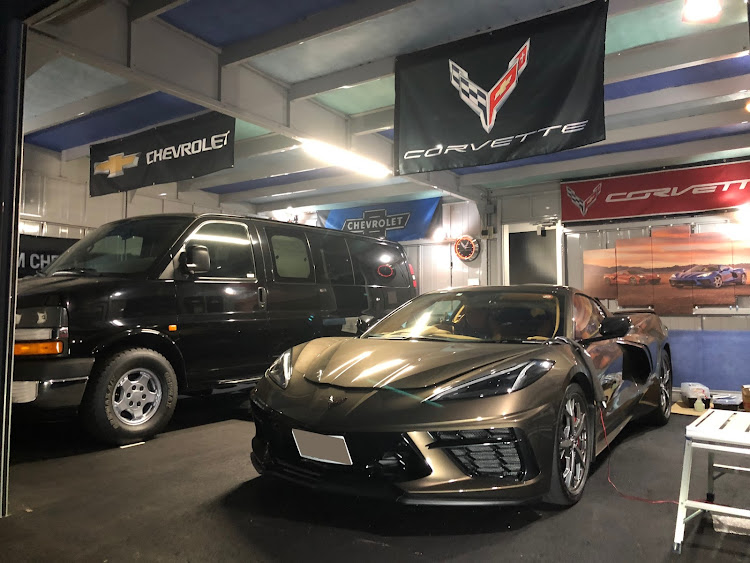コルベット クーペのいつもいいねありがとうございます・ひとりカスタム・カーボンラッピングに関するカスタム事例の投稿画像1枚目