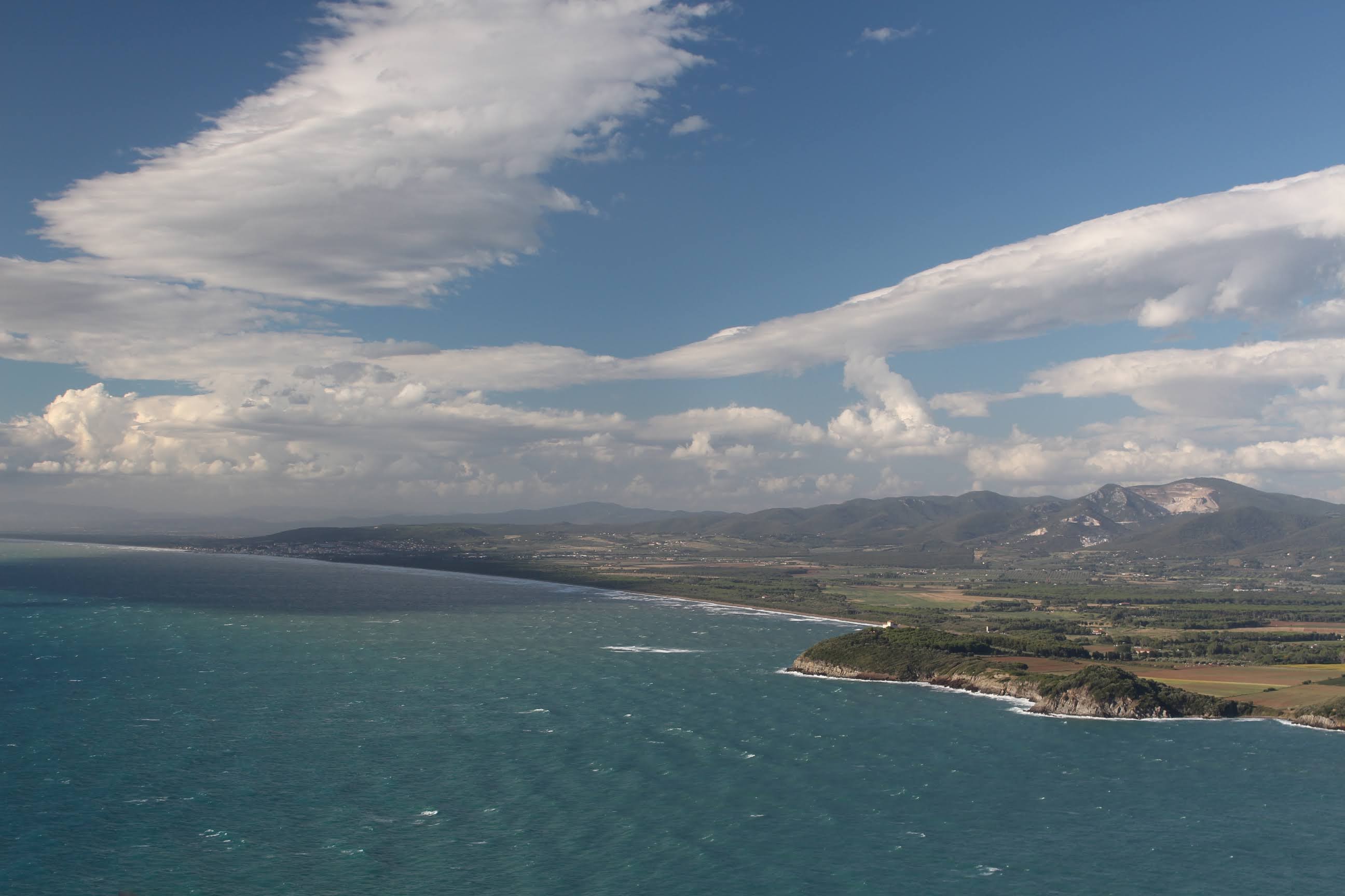 Il Golfo di Baratti visto da Populonia