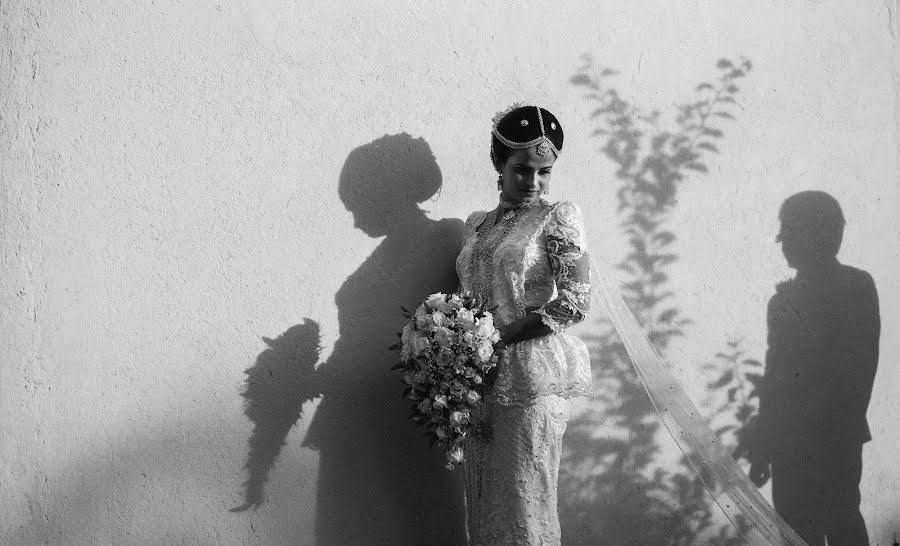 Fotógrafo de casamento Jethro Rathnayake (jethro). Foto de 31 de agosto 2021