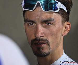 🎥 Alaphilippe leert Ronde van Vlaanderen kennen in gietende regen, verkenning Deceuninck-Quick.Step onderbroken