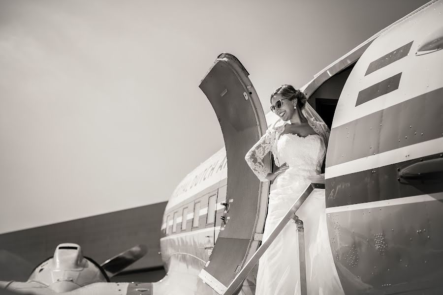 Fotografo di matrimoni Manola Van Leeuwe (manolavanleeuwe). Foto del 12 febbraio 2017