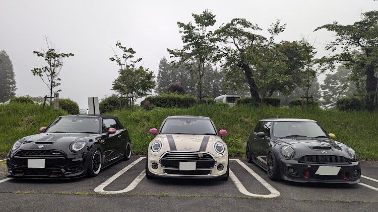 ミニジョンクーパーワークスのいつもイイネ&コメントありがとうございます🙇‍♂️・富士山Turing・ほうとう美味かった・グータン・富士スピードウェイに関するカスタム事例の投稿画像4枚目