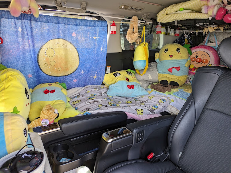 アルファードの海ドライブ・車中泊・ふなっしーに関するカスタム事例の投稿画像4枚目