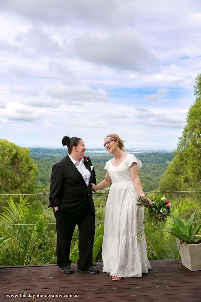 Wedding photographer Stacey Gower (thisdayphoto). Photo of 13 February 2019