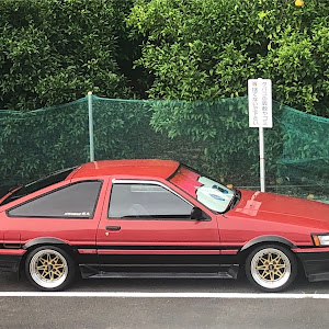 カローラレビン AE86