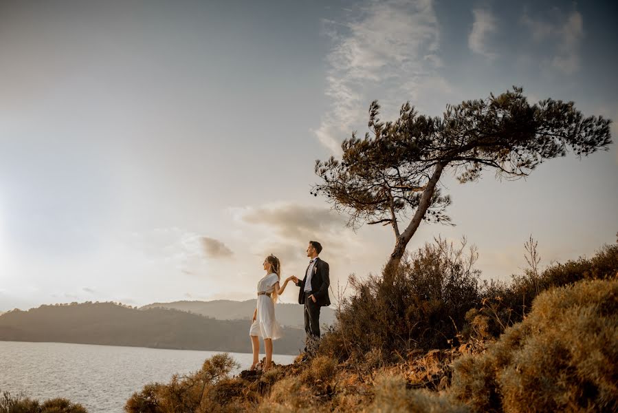 Fotógrafo de casamento Tahsin Kaya (fotonarin). Foto de 23 de setembro 2022