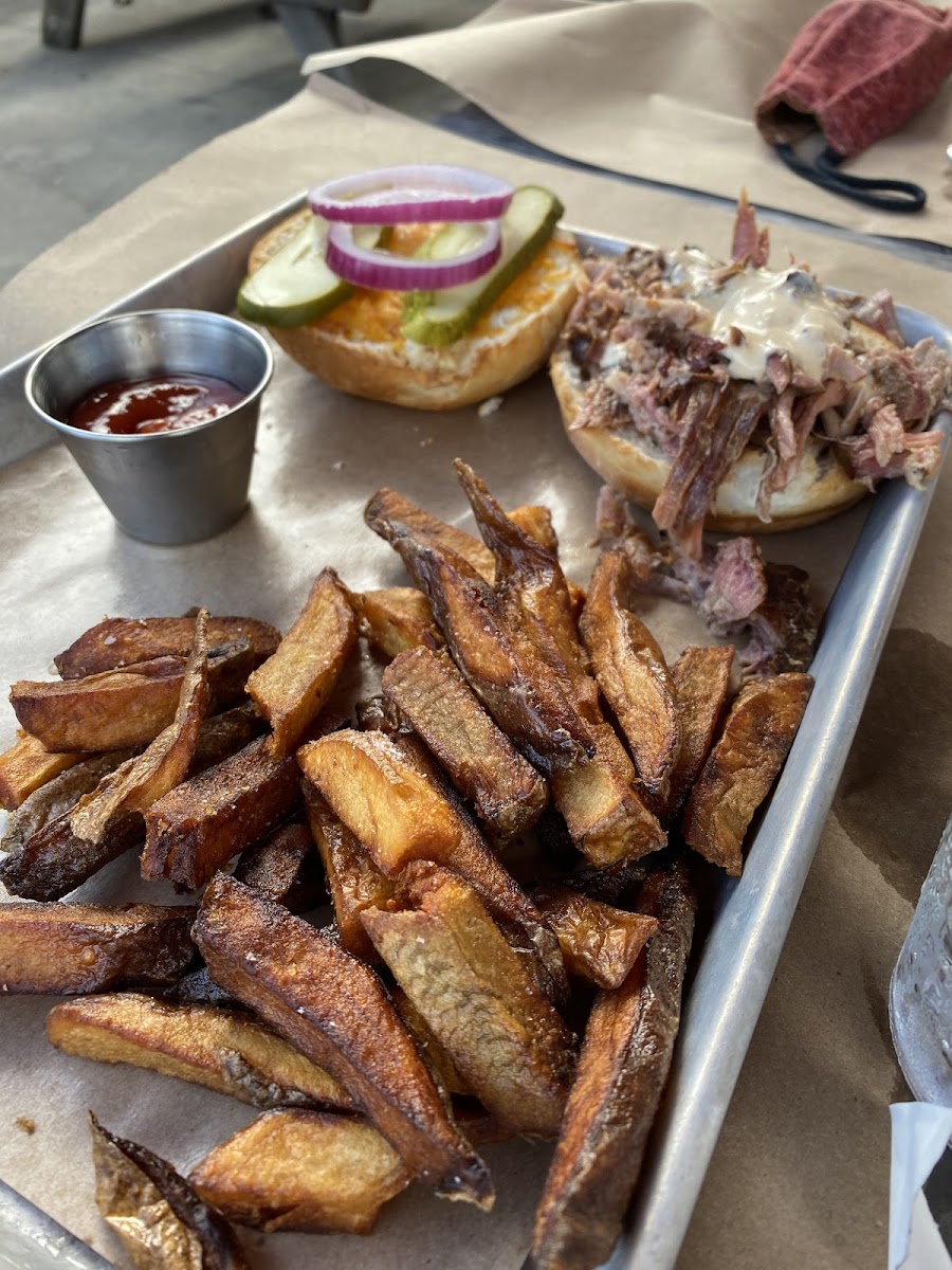 Shredded Rib Sandwich, Gluten Free Bun, Gluten Free French Fries in a dedicated Fryer