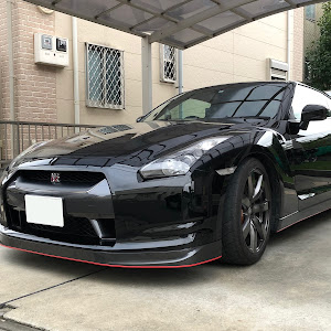 NISSAN GT-R R35