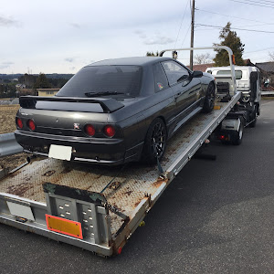 スカイライン R32