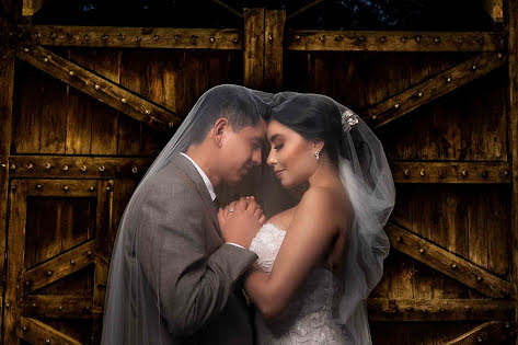 結婚式の写真家Edwin Vergara (edwinvergara)。3月26日の写真