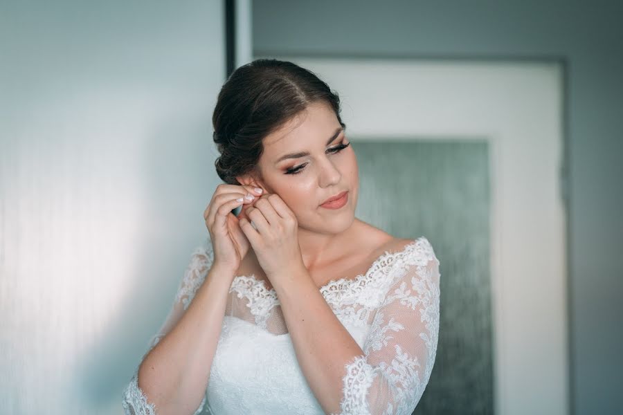 Wedding photographer Anna Frąckowiak (zmyslowyslub). Photo of 24 February 2020