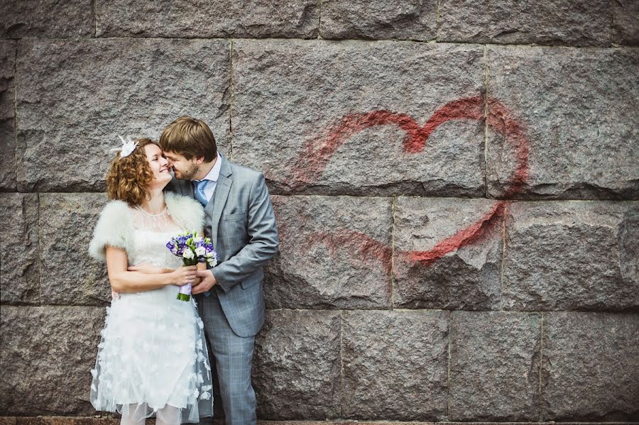 Wedding photographer Aleksandr Belokurov (caiiika). Photo of 18 April 2013