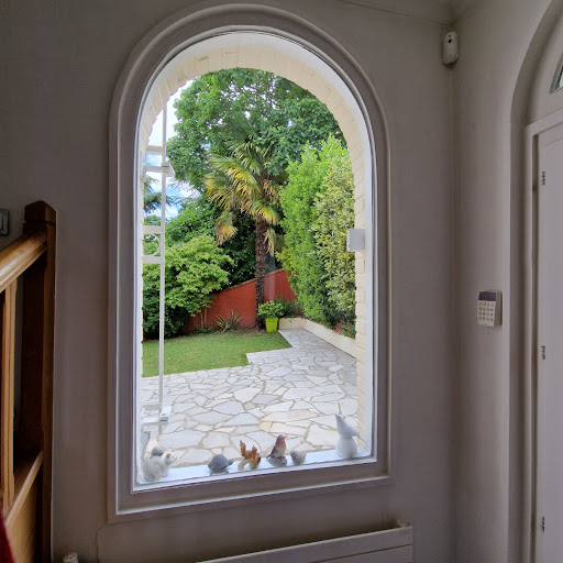 House with garden and terrace 1