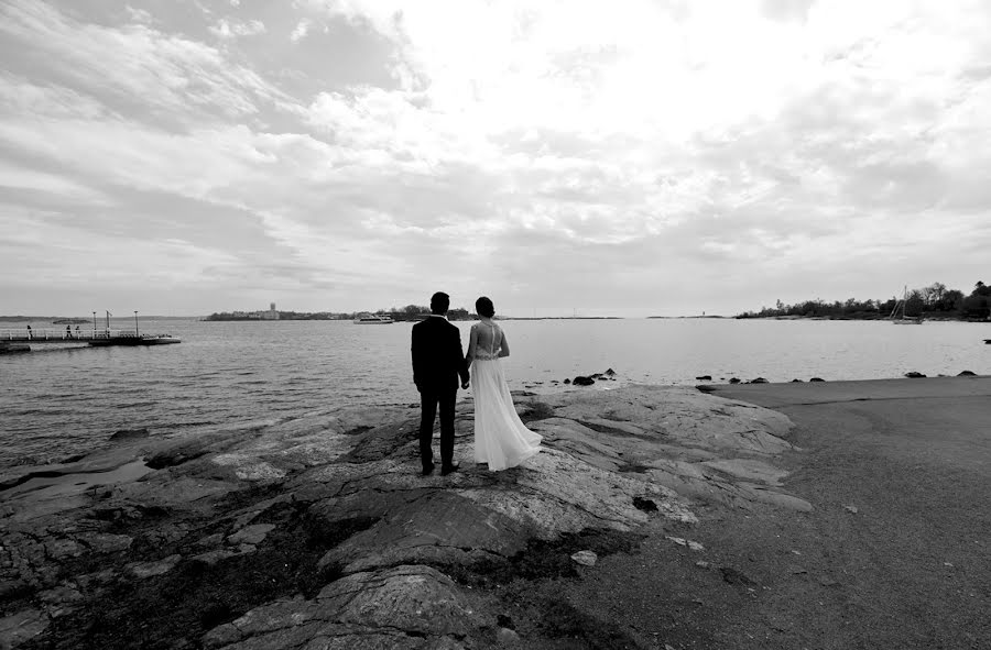 Fotógrafo de casamento Jouni Törmänen (jounitormanen). Foto de 9 de março 2022