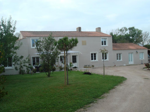 House with terrace 1