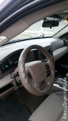 продам авто Jeep Grand Cherokee Grand Cherokee III (WK) фото 3