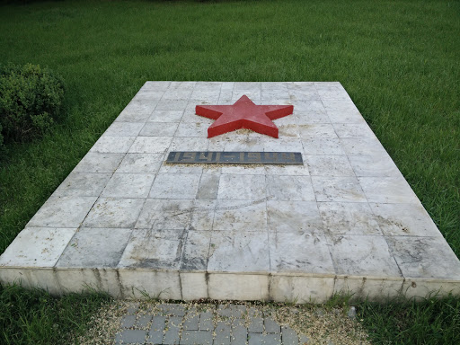 communal grave