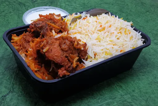 Chicken Tandoori Biryani [650 Ml, Serves 1]