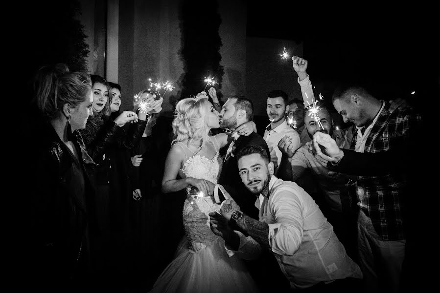 Fotógrafo de casamento Claudia Georgescu (kluphoto). Foto de 26 de outubro 2018