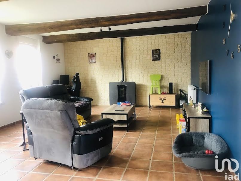 Vente maison 7 pièces 200 m² à Englefontaine (59530), 226 600 €