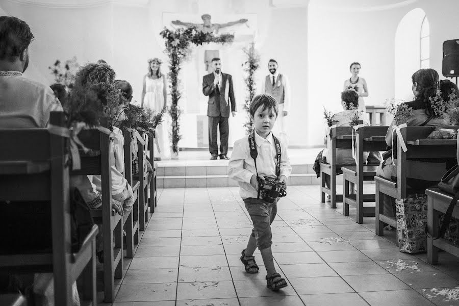 Wedding photographer Oleg Nemchenko (olegnemchenko). Photo of 13 May 2020