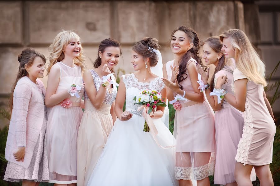 Fotógrafo de bodas Elena Metelica (elenandroma). Foto del 12 de enero 2018