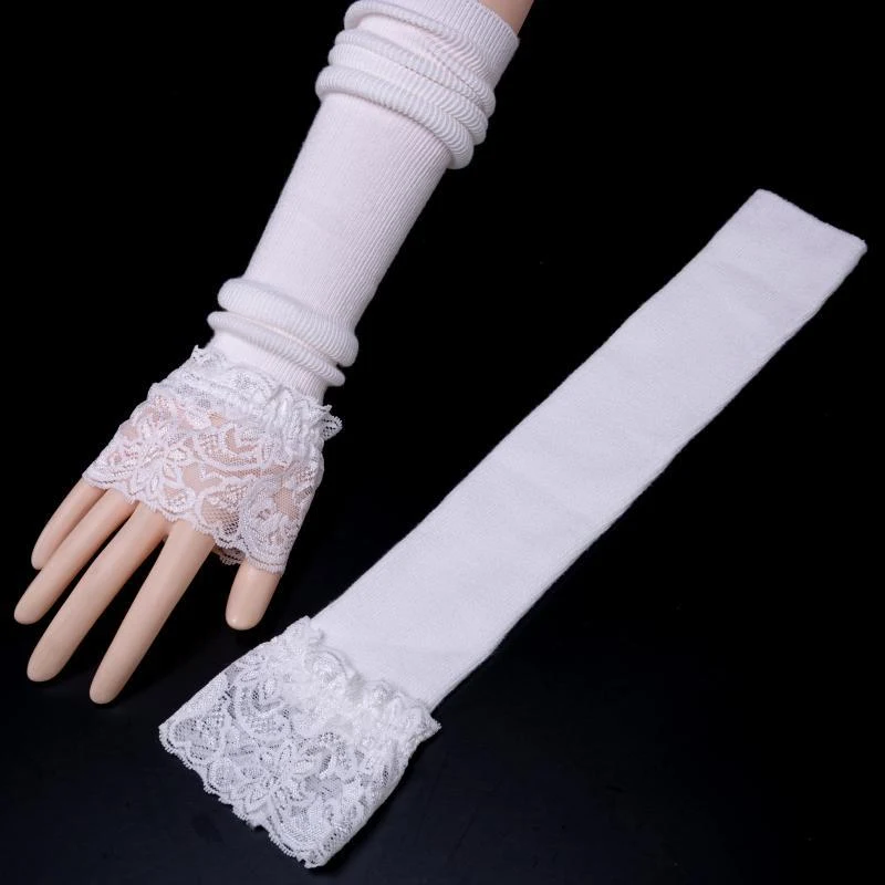 Mangas Falsas de Renda Preta e Branca Tricotadas em Algodão de Comprimento Médio Adicione um toque chique e charmoso ao seu look