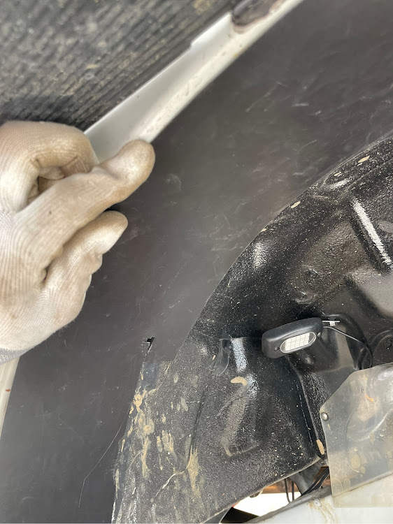 ジムニーの#いつもいいね　＆コメントありがとうございます・＃ジムニー・アーチ上げ・#車いじり・#車弄りは楽しいに関するカスタム事例の投稿画像4枚目