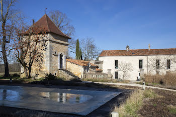 propriété à Saint-Sulpice-de-Mareuil (24)