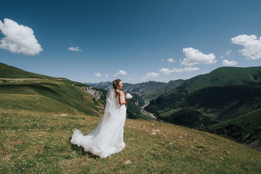 Wedding photographer Mikhail Mkhitaryan (mickeyphoto). Photo of 19 July 2021