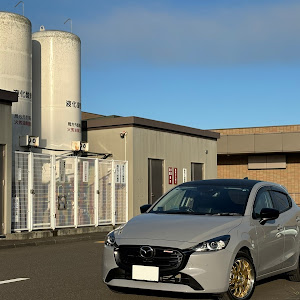 MAZDA2 DJLFS