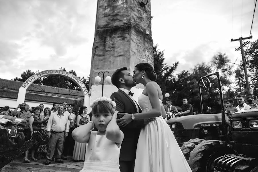 Fotógrafo de casamento Michalis Batsoulas (batsoulas). Foto de 4 de novembro 2019