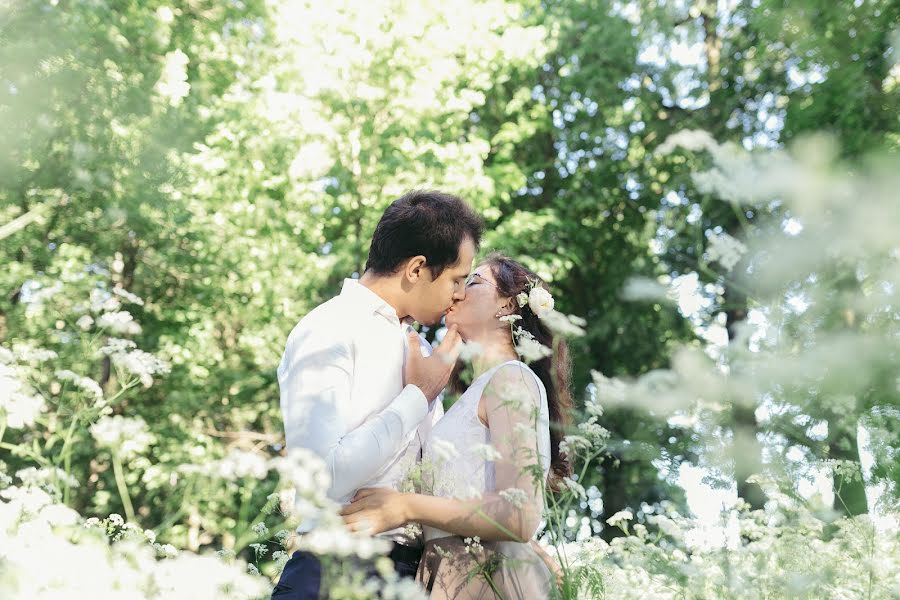 Jurufoto perkahwinan Denis Sokovikov (denchiksok). Foto pada 5 Julai 2017