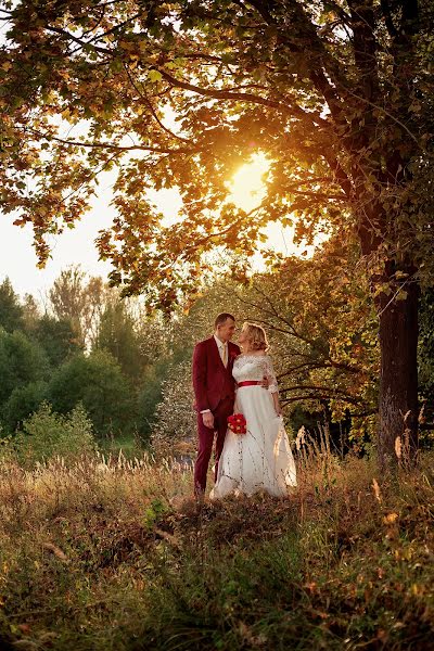 Wedding photographer Inna Konstantinova (inna198508). Photo of 25 November 2019