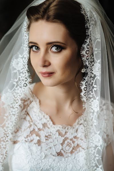 結婚式の写真家Karina Klochkova (karinak)。2016 1月17日の写真