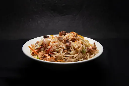 Chilli Ginger Chicken Noodles