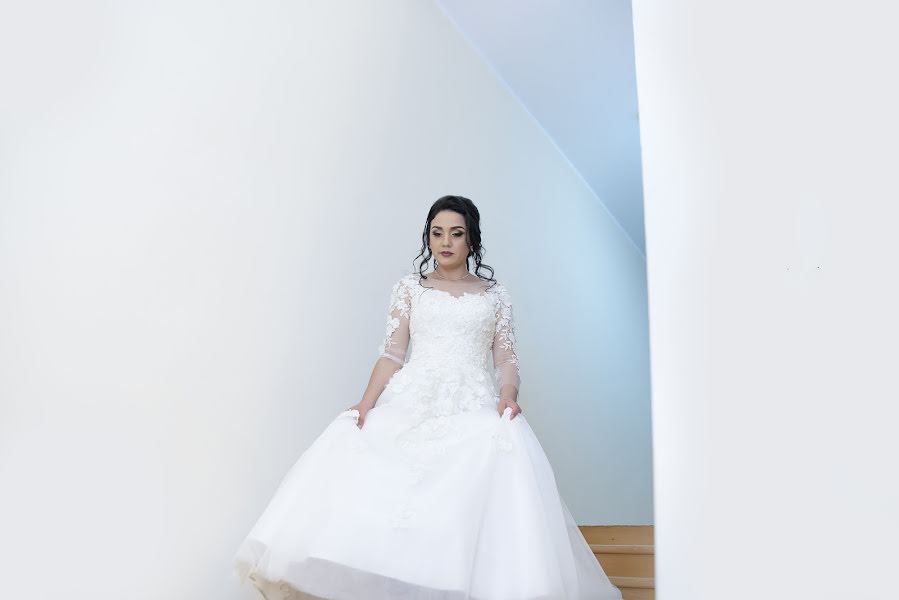 結婚式の写真家Raul Kallayi (raulkallayi)。2019 3月22日の写真