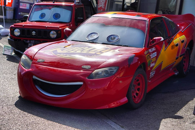 コペンのカーズ・カーズサンシェード・ライトニングマックイーン・マックイーン＆メーターに関するカスタム事例の投稿画像2枚目