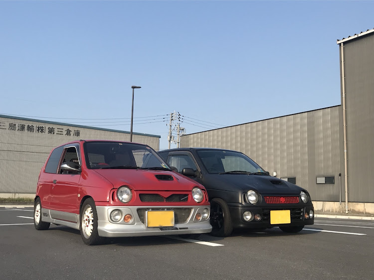 アルトワークスのコラボ・アルトワークス・レッドメモリー・エムズガレージに関するカスタム事例の投稿画像1枚目