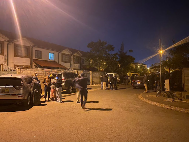 Senators at Bomet Senator Christopher Langat’s home with over 15 police officers who are waiting to arrest him.