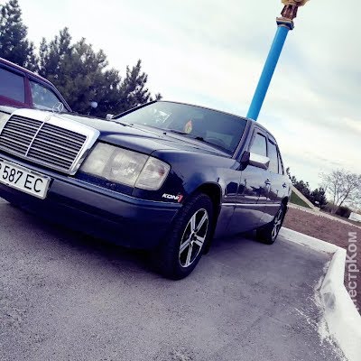 продам авто Mercedes E 200  фото 2