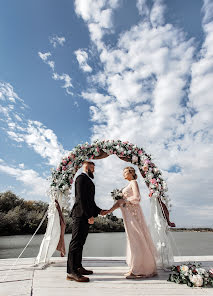 Fotografo di matrimoni Maksim Burkovskiy (burkovsky). Foto del 27 gennaio 2022