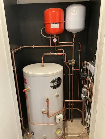 Unvented cylinder installations  album cover