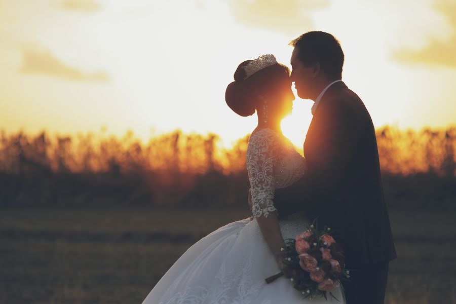 Fotografo di matrimoni Maksim Selin (selinsmo). Foto del 6 marzo 2019