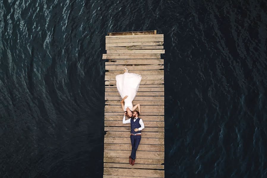 Fotografo di matrimoni Jan Skrzypczak (skrzypczak). Foto del 27 marzo 2020