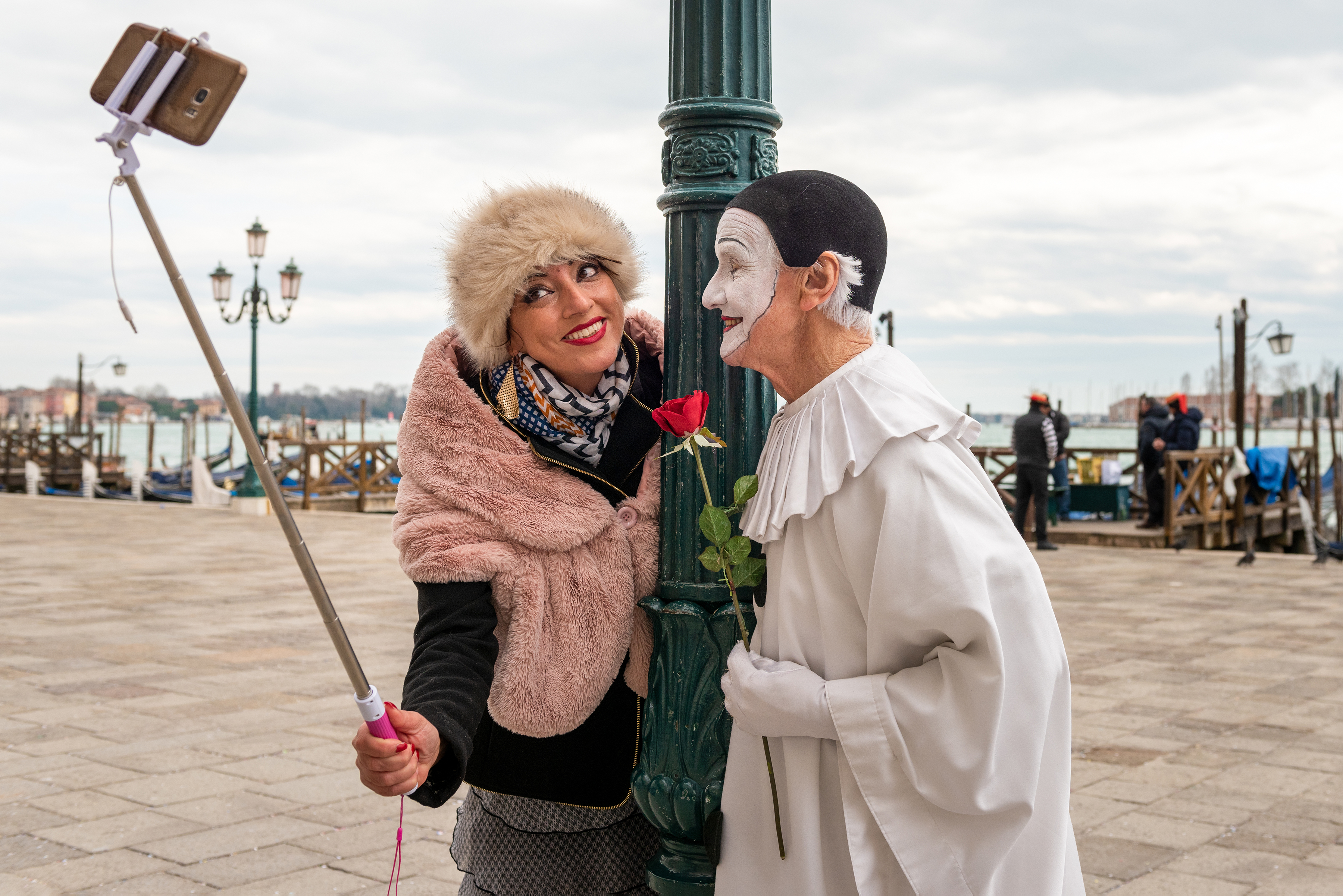 Un selfie con Pierrot  di Giancarlo Lava