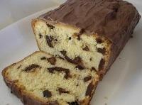 Schokostuckle Kuchen (Pound Cake w/Chocolate Bits)