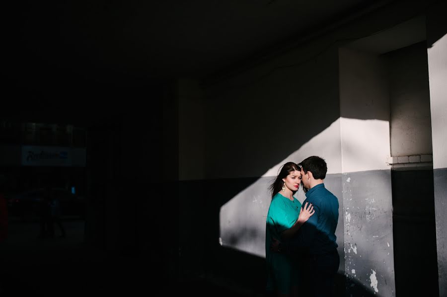 結婚式の写真家Aleks Sukhomlin (twoheartsphoto)。2015 4月28日の写真