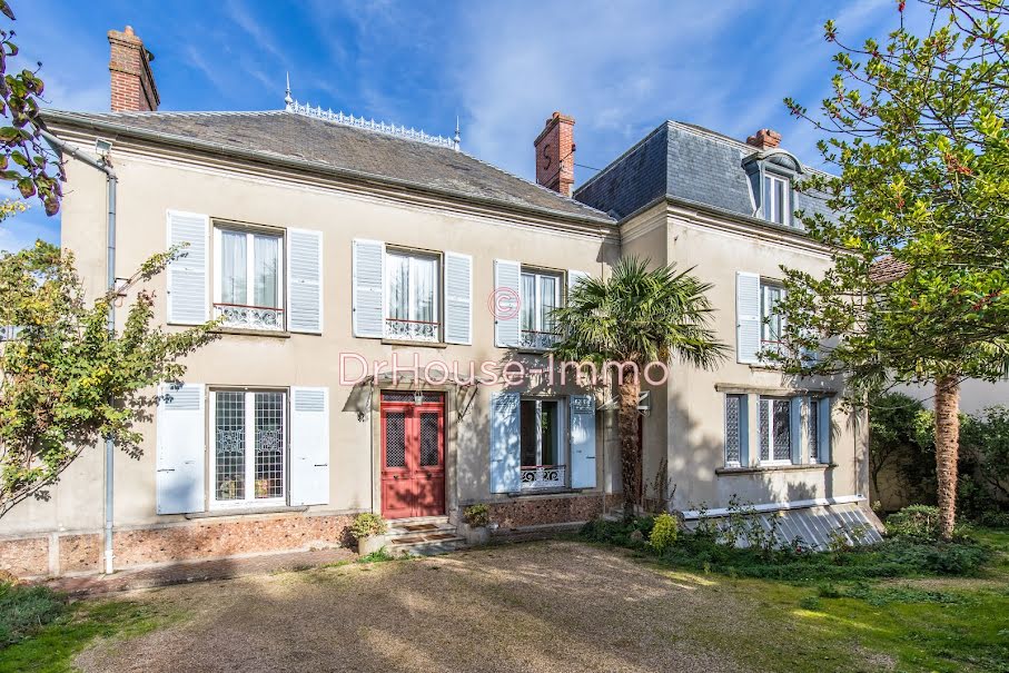 Vente maison 11 pièces 282 m² à Epône (78680), 850 000 €