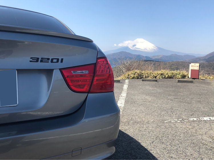 320iの目指せPickUpCars・3シリーズ セダン・富士山と愛車・4月エントリーに関するカスタム事例の投稿画像2枚目